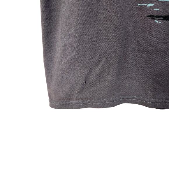 Jurassic Park Velociraptor Dinosaur T-Shirt Short Sleeve Crew Neck Gray Medium - Picture 4 of 5